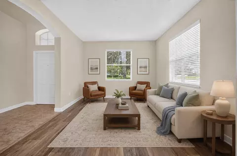 Living - 5202 Royce Dr, Mount Dora, FL 32757 photo 2 of 8