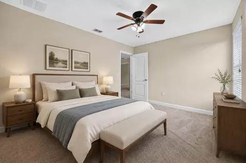 Bedroom - 5202 Royce Dr, Mount Dora, FL 32757 photo 7 of 11