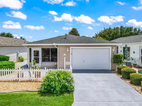 973 York Ter, The Villages, FL 32162