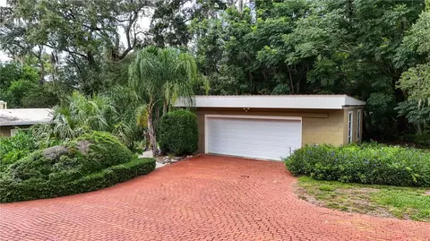 Exterior - 2435 Broadvue Ave, Eustis, FL 32726 photo 9 of 10