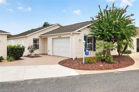 1813 Hortensia Pl, The Villages, FL 32162