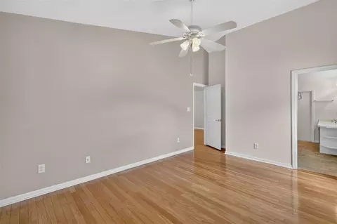 Bedroom - 34231 Marshall Rd, Eustis, FL 32736 photo 2 of 4