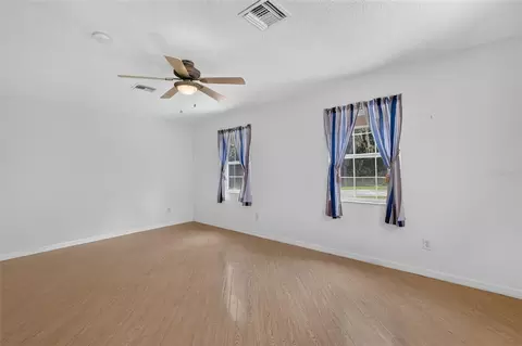Bedroom - 34231 Marshall Rd, Eustis, FL 32736 photo 3 of 4