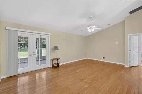 Living - 34231 Marshall Rd, Eustis, FL 32736 photo 3 of 5