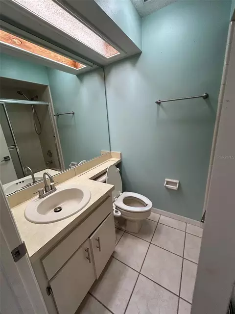 Bath - 1605 Blackberry Ct, Eustis, FL 32726 photo 3 of 4