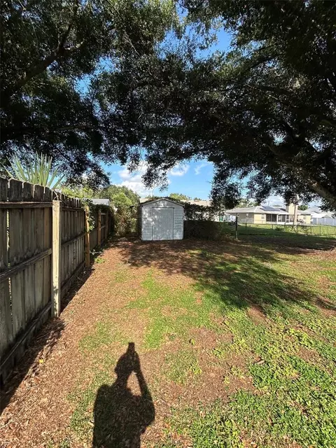 Exterior - 1605 Blackberry Ct, Eustis, FL 32726 photo 3 of 3