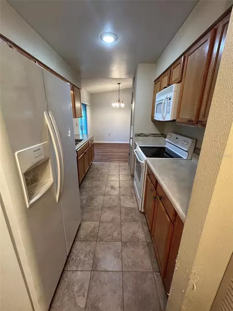 Kitchen - Undisclosed, Mount Dora, FL 32757 photo 1 of 2