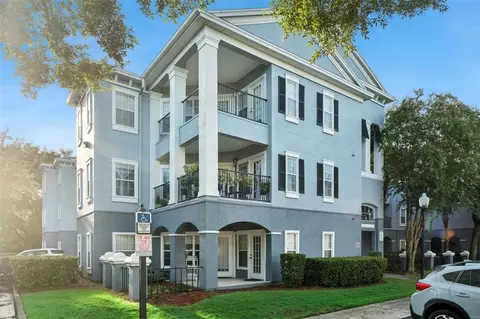 3561 Conroy Rd #221, Orlando, FL 32839