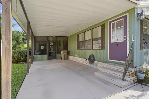 Exterior - 1875 Stacey Dr, Mount Dora, FL 32757 photo 3 of 11