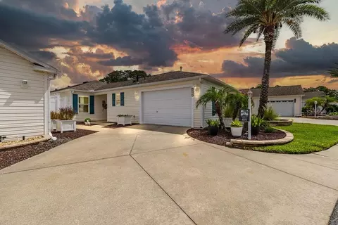 8975 SE 168th Tailfer St, The Villages, FL 32162