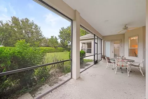 Exterior - 2019 Capri Ln, Mount Dora, FL 32757 photo 4 of 9