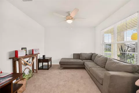 Living - 483 W Runyon Loop, Beverly Hills, FL 34465 photo 1 of 4