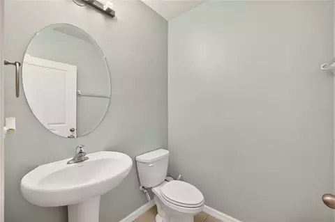Bath - 483 W Runyon Loop, Beverly Hills, FL 34465 photo 1 of 3