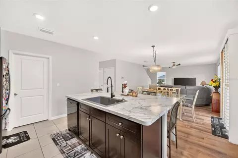 Kitchen - 483 W Runyon Loop, Beverly Hills, FL 34465 photo 2 of 6