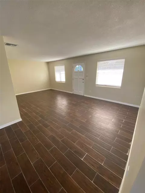 Living - 803 Haselton St, Eustis, FL 32726 photo 1 of 1