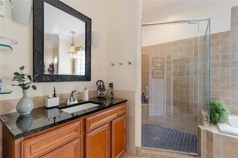 Bath - 34317 Windley Cir, Eustis, FL 32726 photo 3 of 8