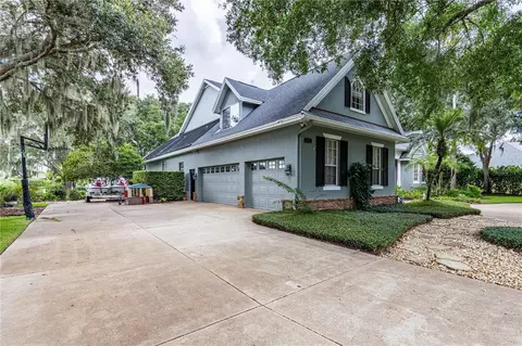 Exterior - 34317 Windley Cir, Eustis, FL 32726 photo 6 of 24