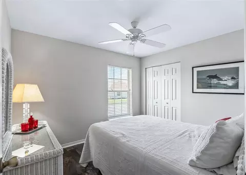 Bedroom - 11137 SE 174th Loop, Summerfield, FL 34491 photo 5 of 6