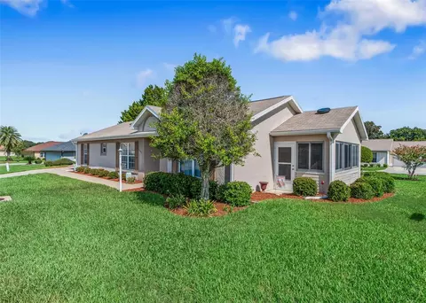 Exterior - 11137 SE 174th Loop, Summerfield, FL 34491 photo 2 of 12