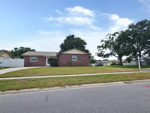 6092 Burch St N, Saint Petersburg, FL 33709