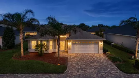 10369 Silver Maple Ave, Oxford, FL 34484