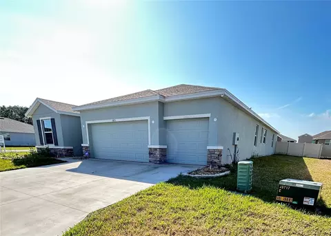 Exterior - 6853 SE 3rd Loop, Ocala, FL 34472 photo 3 of 6
