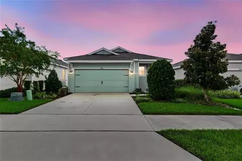 5285 Sunshine Dr, Wildwood, FL 34785