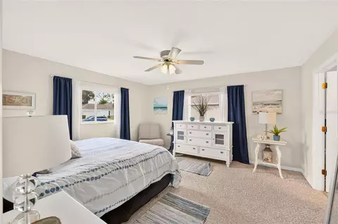 Bedroom - 8446 SE 137th Loop, Summerfield, FL 34491 photo 1 of 4