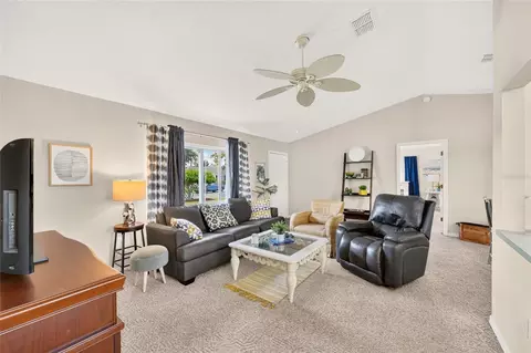 Living - 8446 SE 137th Loop, Summerfield, FL 34491 photo 4 of 5