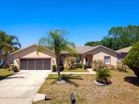 526 Maricopa Dr, Kissimmee, FL 34758
