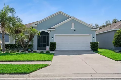 1120 White Water Bay Dr, Groveland, FL 34736