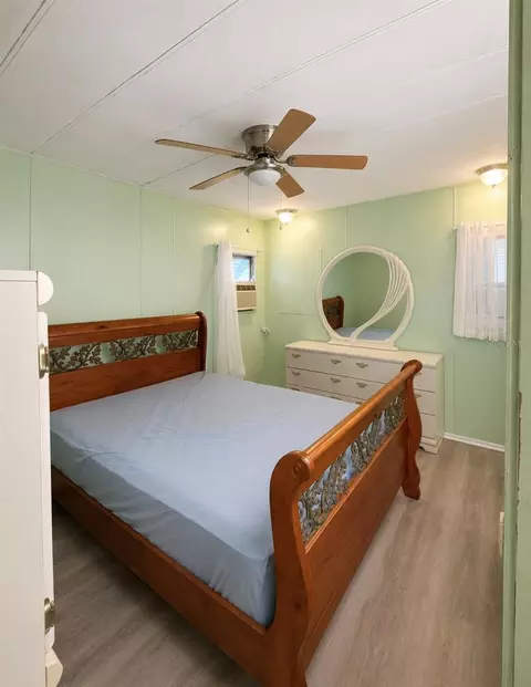 Bedroom - 15423 Santa Fe Trl, Eustis, FL 32726 photo 2 of 2