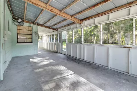 Exterior - 809 Donnelly St, Eustis, FL 32726 photo 5 of 10