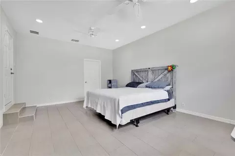 Bedroom - 772 Pine Ln, Clermont, FL 34711 photo 3 of 4
