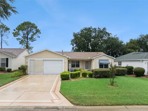 2732 Privada Dr, The Villages, FL 32162