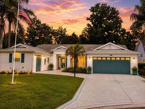 25001 Riverwalk Dr, Leesburg, FL 34748