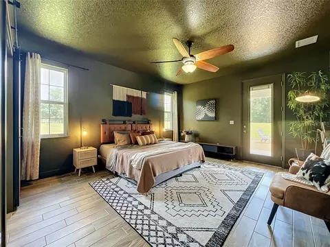Bedroom - 34814 William Ln, Eustis, FL 32736 photo 1 of 5