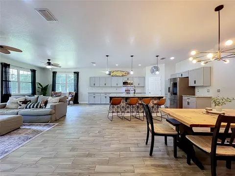 Kitchen - 34814 William Ln, Eustis, FL 32736 photo 1 of 9