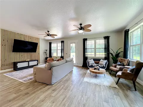 Living - 34814 William Ln, Eustis, FL 32736 photo 1 of 7