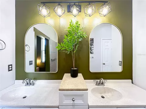 Bath - 34814 William Ln, Eustis, FL 32736 photo 4 of 9