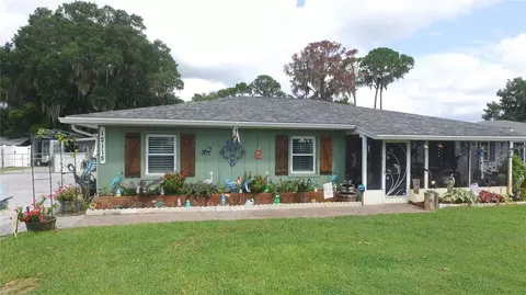 12115 Virginia Dr, Leesburg, FL 34788