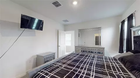 Bedroom - Undisclosed, Umatilla, FL 32784 photo 2 of 4