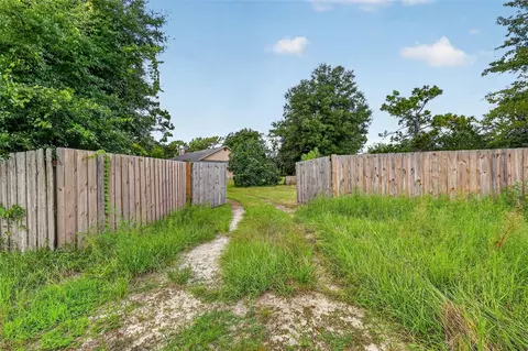 Exterior - 37130 County Road 439, Eustis, FL 32736 photo 12 of 12