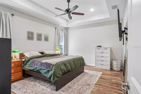Bedroom - 40688 E 9th Ave, Umatilla, FL 32784 photo 1 of 5