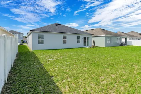 Exterior - 330 Briar Patch Loop, Davenport, FL 33896 photo 2 of 4