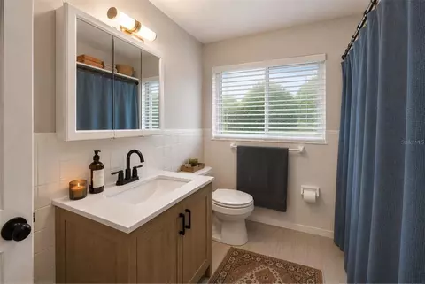 Bath - 1330 Monterey Dr, Eustis, FL 32726 photo 1 of 1