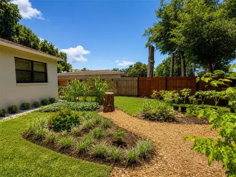 Exterior - 1330 Monterey Dr, Eustis, FL 32726 photo 9 of 11