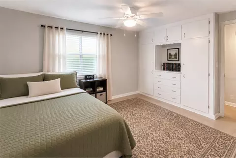 Bedroom - 1330 Monterey Dr, Eustis, FL 32726 photo 4 of 6