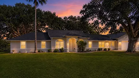 3635 Stephen Rd, Lady Lake, FL 32159