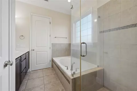 Bath - 4441 Deer Run Rd, Saint Cloud, FL 34772 photo 2 of 5